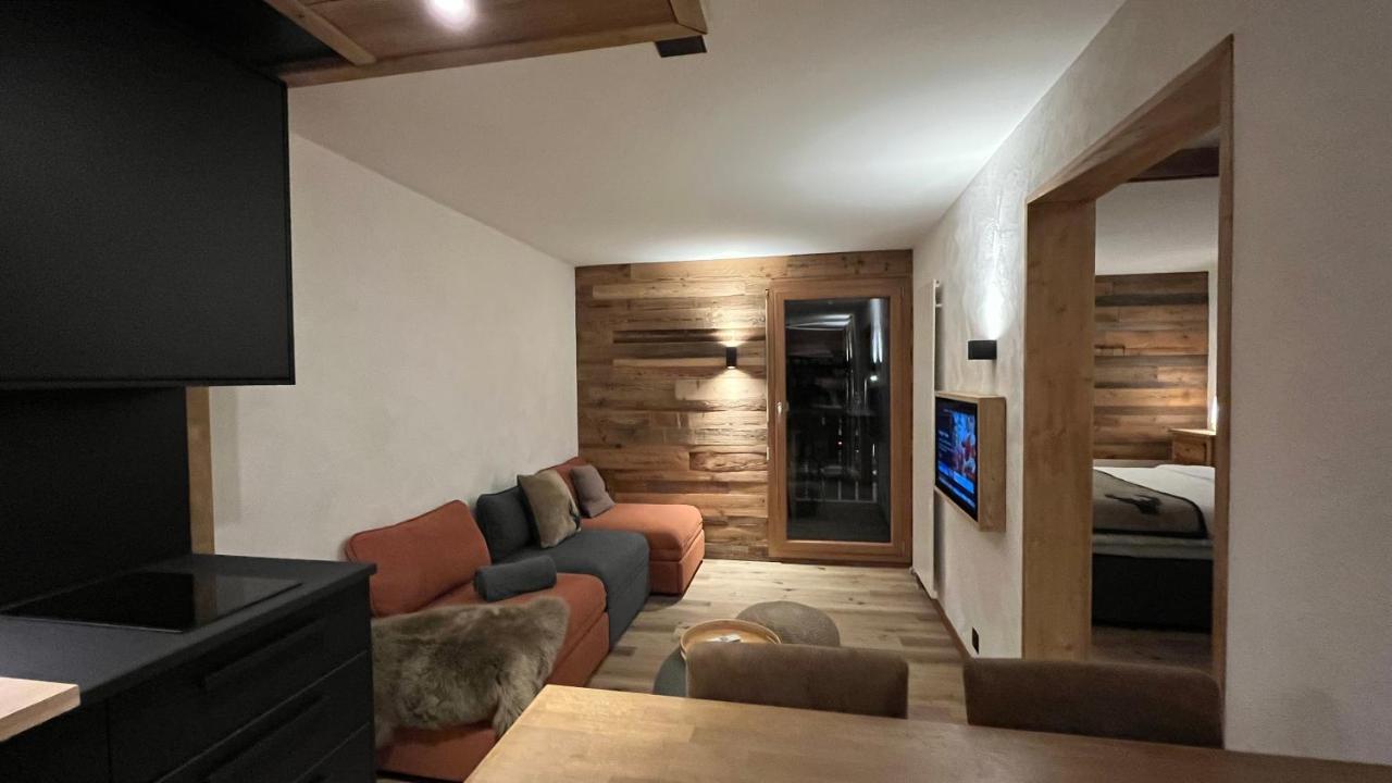 Les Cerfs - Appartement & Studio - 安塞热 外观 照片
